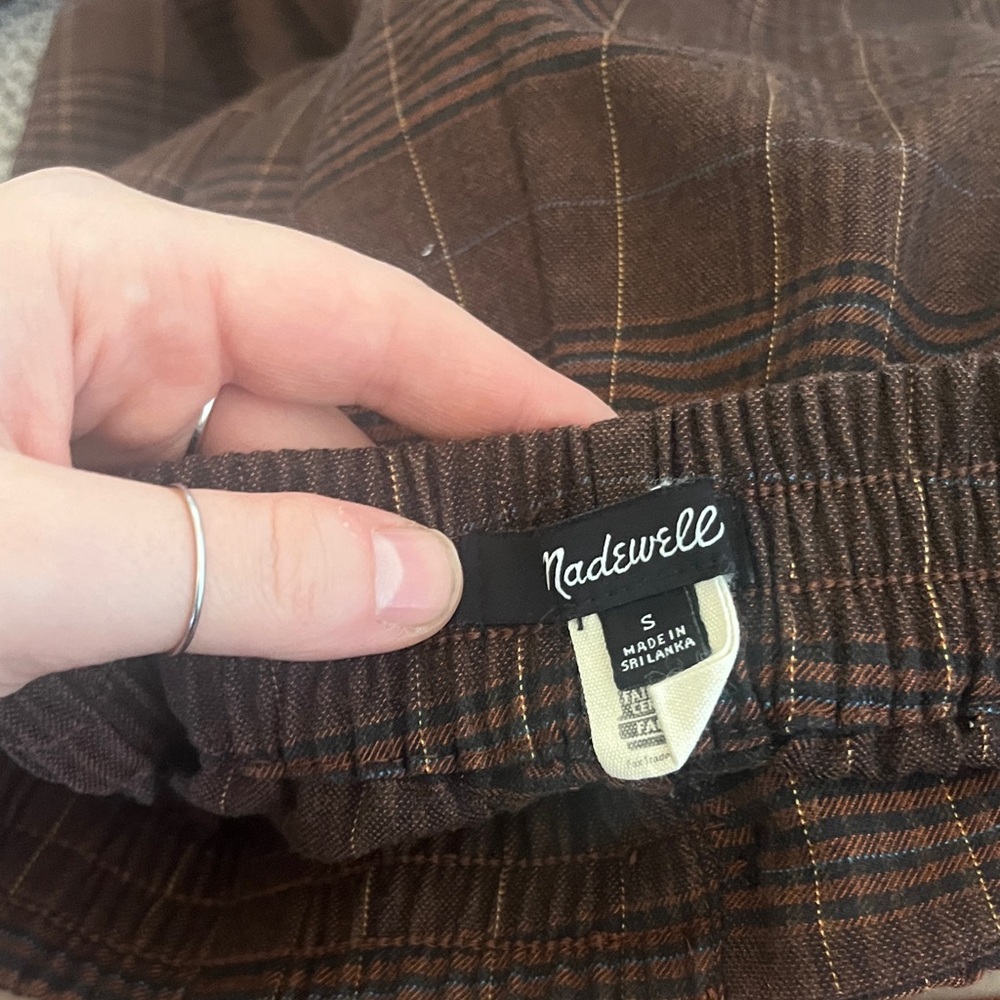 Madewell pull on trouser - Picture 6 of 8